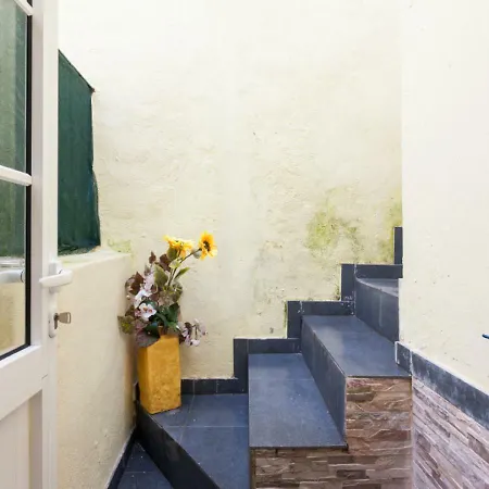 Town Apartment