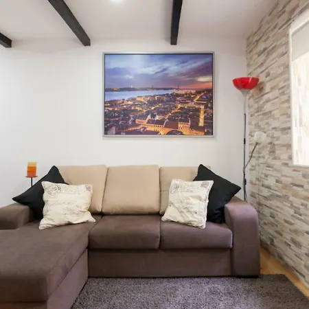 Town Apartment